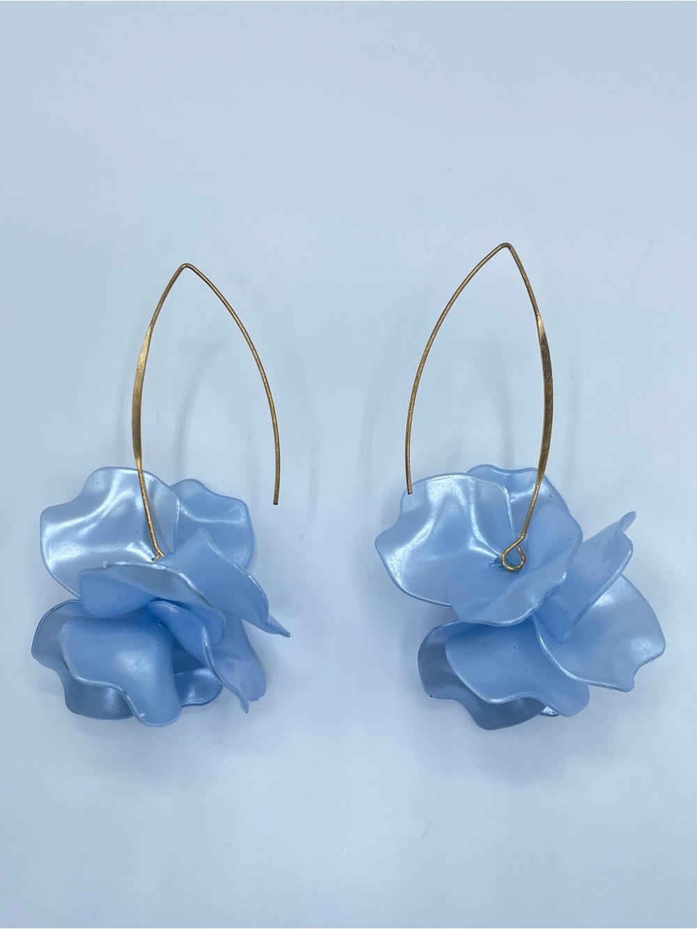 Blue Acrylic Flower Statement Threader Earrings Gold Tone Oversized Floral